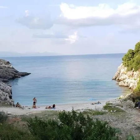 Charming Vέα φτερά On A Beautifull Spot * Ajos Nikolaos